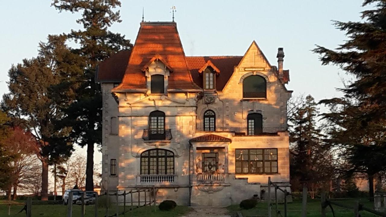 Villa Claude Cognac Luaran gambar