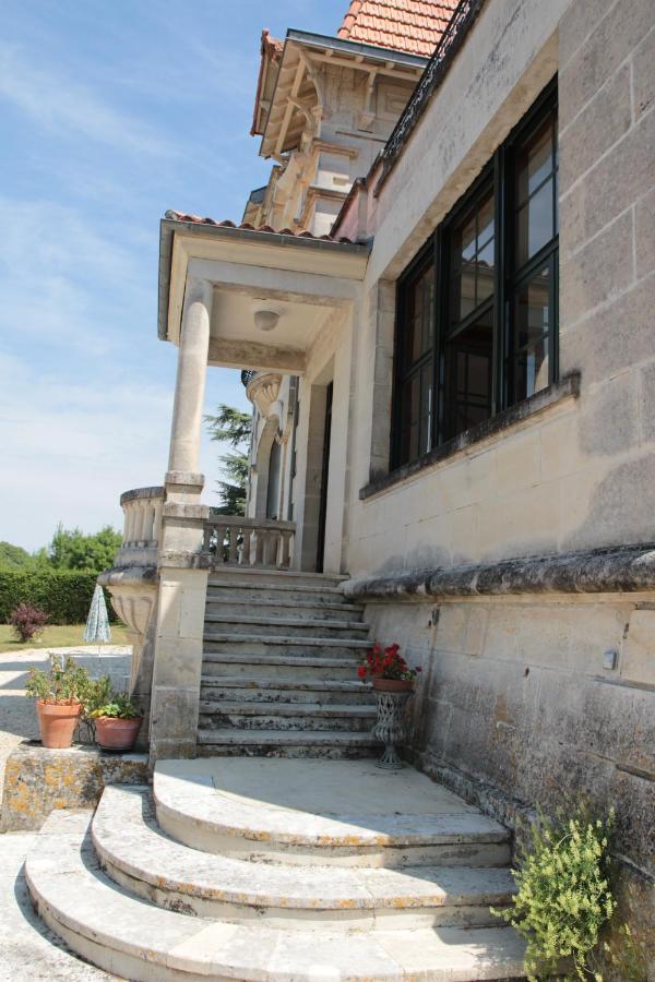 Villa Claude Cognac Luaran gambar